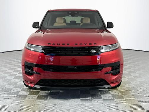 2025 Land Rover Range Rover Sport SE