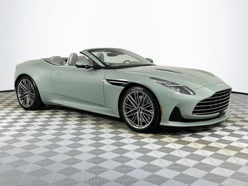 2026 Aston Martin DB12 Volante