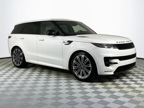 2025 Land Rover Range Rover Sport SE