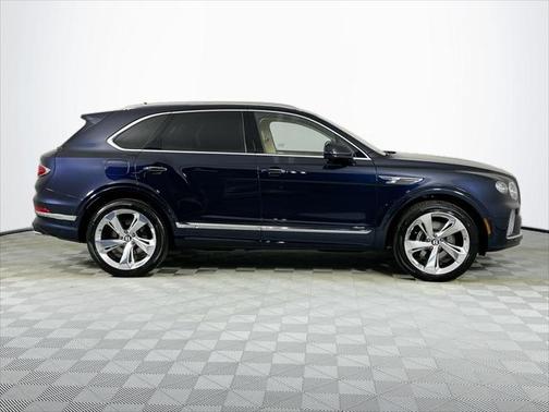 2025 Bentley Bentayga Azure