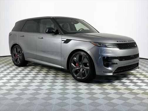 2025 Land Rover Range Rover Sport SE