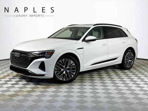 2024 Audi Q8 e-tron Prestige