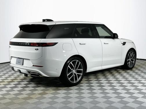 2023 Land Rover Range Rover Sport SE