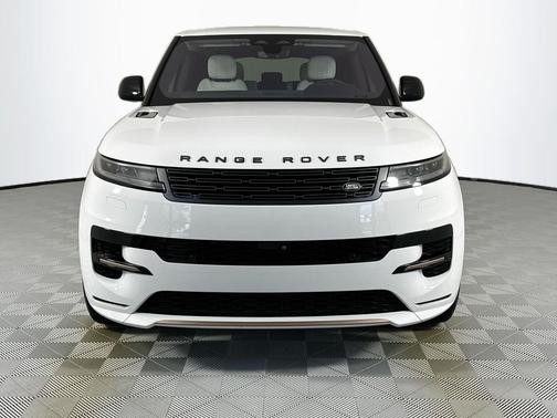 2023 Land Rover Range Rover Sport SE