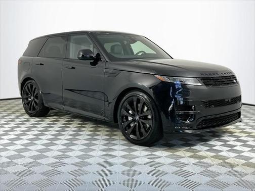2025 Land Rover Range Rover Sport SE