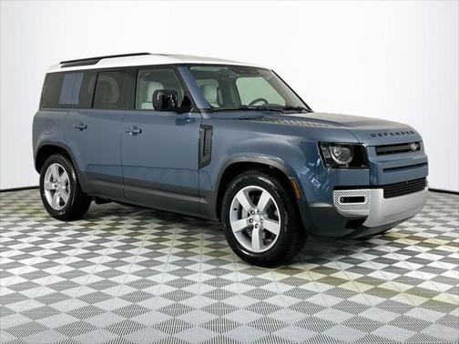 2025 Land Rover Defender 110 P300