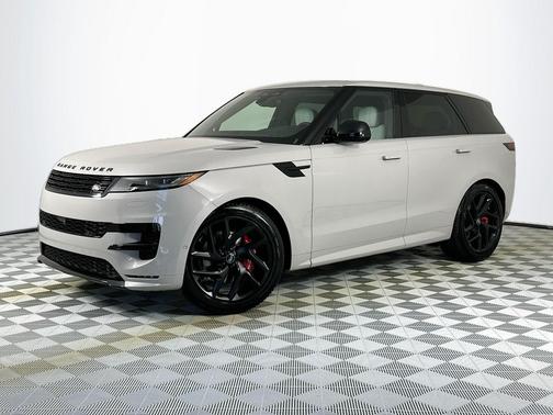 2025 Land Rover Range Rover Sport SE