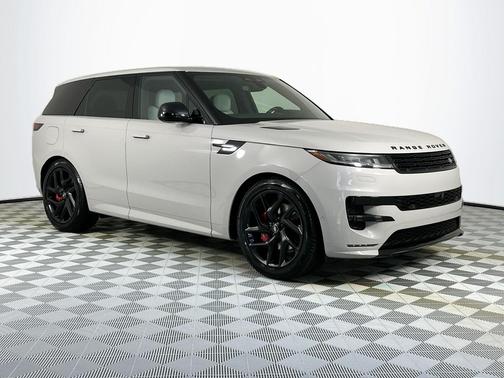 2025 Land Rover Range Rover Sport SE