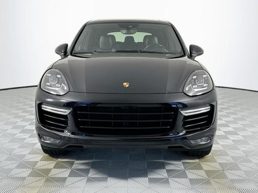 2015 Porsche Cayenne Turbo