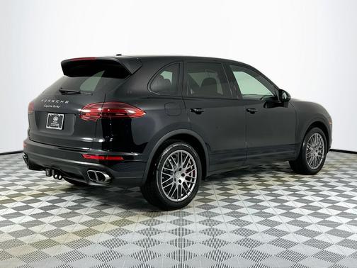 2015 Porsche Cayenne Turbo