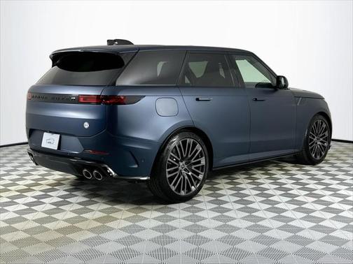 2025 Land Rover Range Rover Sport P635 SV Edition Two