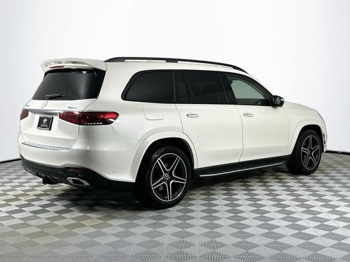 2022 Mercedes-Benz GLS 450 4MATIC