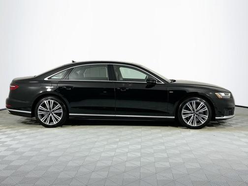 2021 Audi A8 L 60