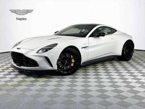 2025 Aston Martin Vantage Base