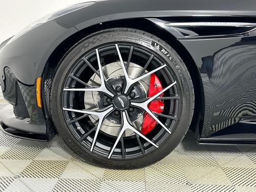 2025 Aston Martin DB12 Coupe