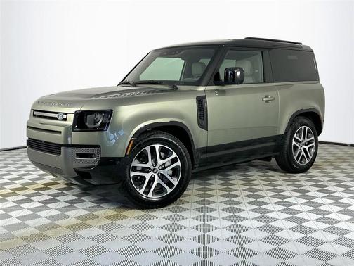 Pangea Green Metallic 2025 Land Rover Defender 90 P400 X-Dynamic SE