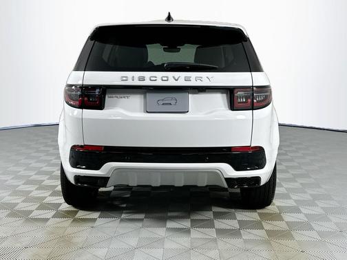 2025 Land Rover Discovery Sport S
