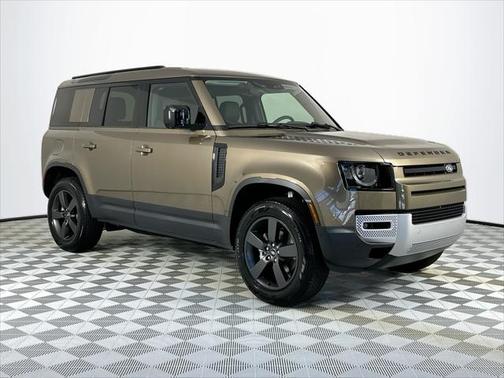2025 Land Rover Defender 110 P300