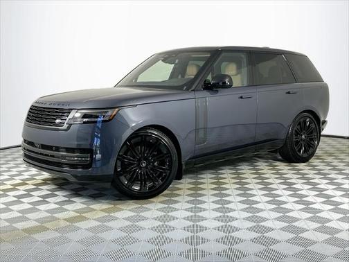 2025 Land Rover Range Rover P400 SE