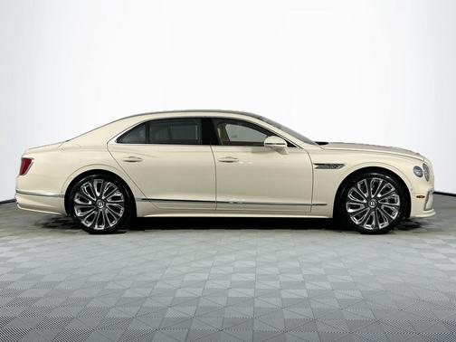 2025 Bentley Flying Spur Speed