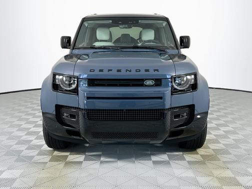 2025 Land Rover Defender 110 P400 X-Dynamic SE