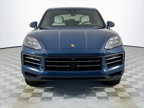 2024 Porsche Cayenne S