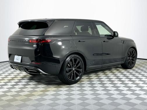 2023 Land Rover Range Rover Sport SE