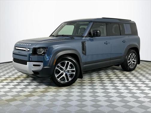 2025 Land Rover Defender 110 P400 S