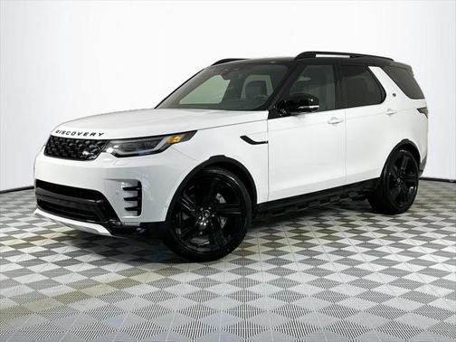 2025 Land Rover Discovery P300 Dynamic SE