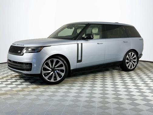 2026 Land Rover Range Rover P530 Autobiography