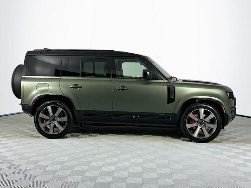 2026 Land Rover Defender P400 X