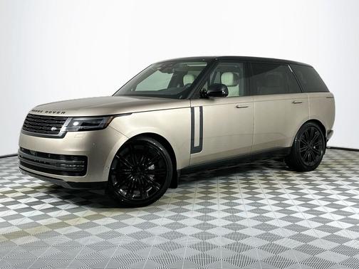 2026 Land Rover Range Rover P530 SE 7 Seat