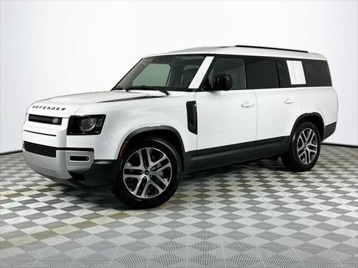 2025 Land Rover Defender 130 P400 S