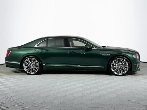 2026 Bentley Flying Spur Base