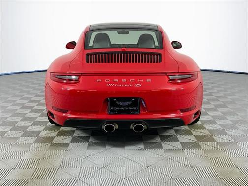 2019 Porsche 911 Carrera 4S