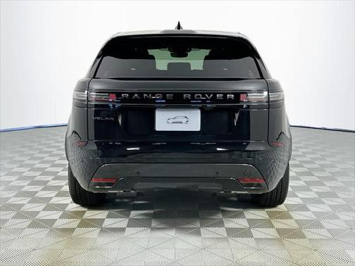 2026 Land Rover Range Rover Velar P250 SE R-Dynamic