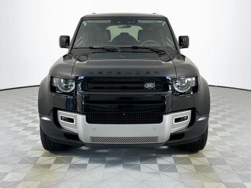 2025 Land Rover Defender 110 P400 S
