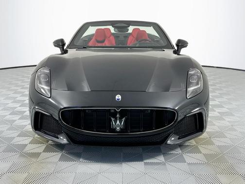2024 Maserati GranCabrio Trofeo