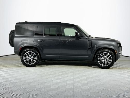 Carpathian Grey Premium Metallic 2025 Land Rover Defender 110 P300