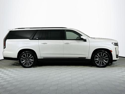 2022 Cadillac Escalade ESV Sport Platinum