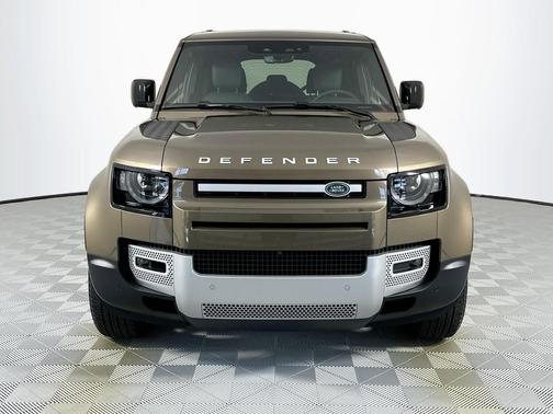 Gondwana Stone Metallic 2025 Land Rover Defender 110 P300