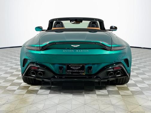 2026 Aston Martin Vantage Base