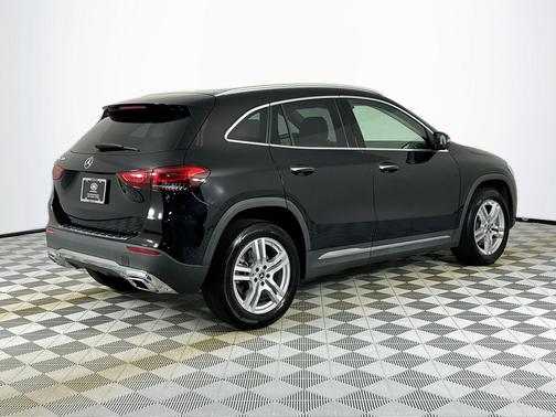 2023 Mercedes-Benz GLA 250 Base