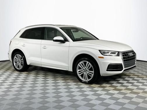 2019 Audi Q5 2.0T Premium Plus