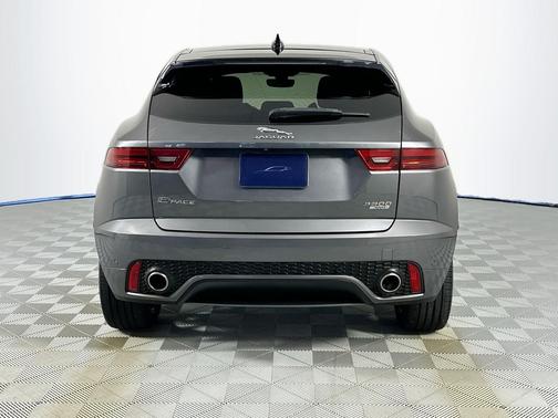 2018 Jaguar E-PACE R-Dynamic SE
