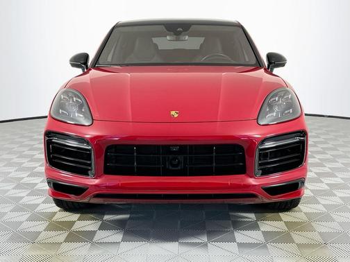 2023 Porsche Cayenne GTS