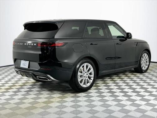 2025 Land Rover Range Rover Sport SE