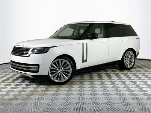 2024 Land Rover Range Rover P530 SE