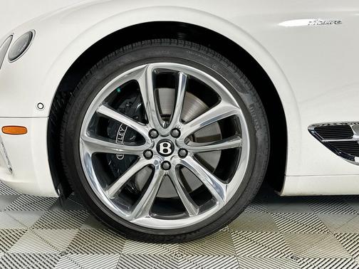 2023 Bentley Continental GT Base