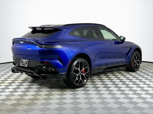 2025 Aston Martin DBX 707